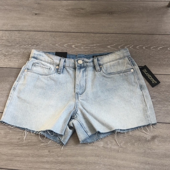 BLANK NYC NWT The Fulton roll up jean shorts 27 - Picture 2 of 9
